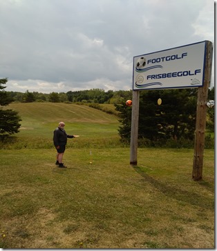 Disc Golf along the way